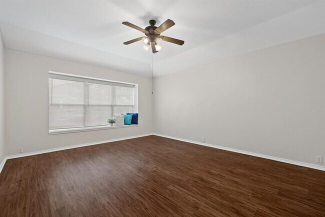 Building Photo - 3312 Porter Creek Cove