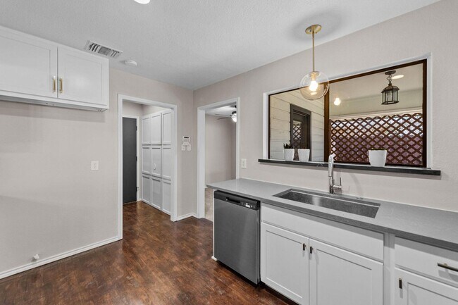 Building Photo - Beautiful 3 Bed 2 Bath home in Southlake!