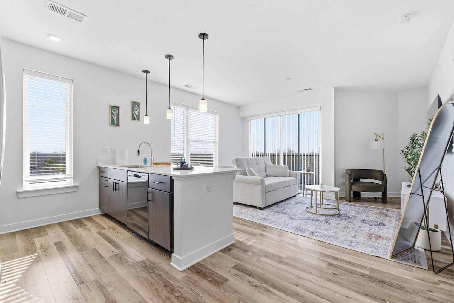 Building Photo - 1420 Prospect St