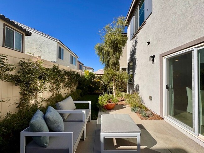 Building Photo - Brand New 4 Bedroom Home with Solar in Gated Moreno Valley Community!