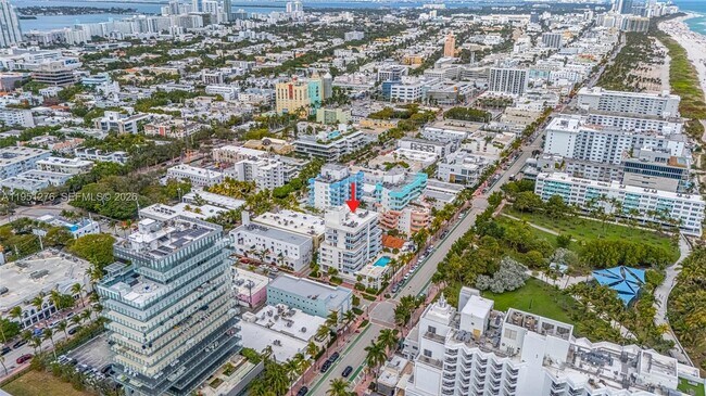 Building Photo - 200 Ocean Dr