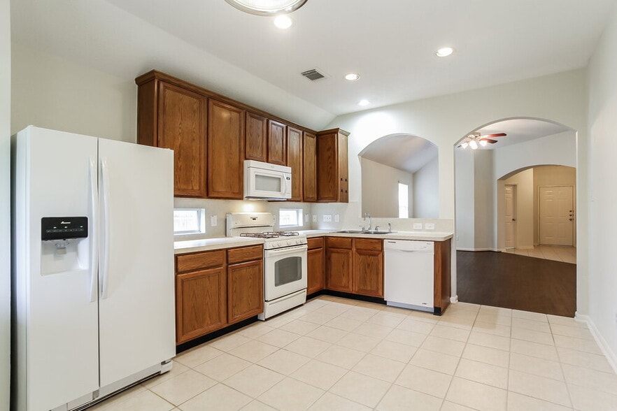 Building Photo - 2442 Keegan Hollow Ln