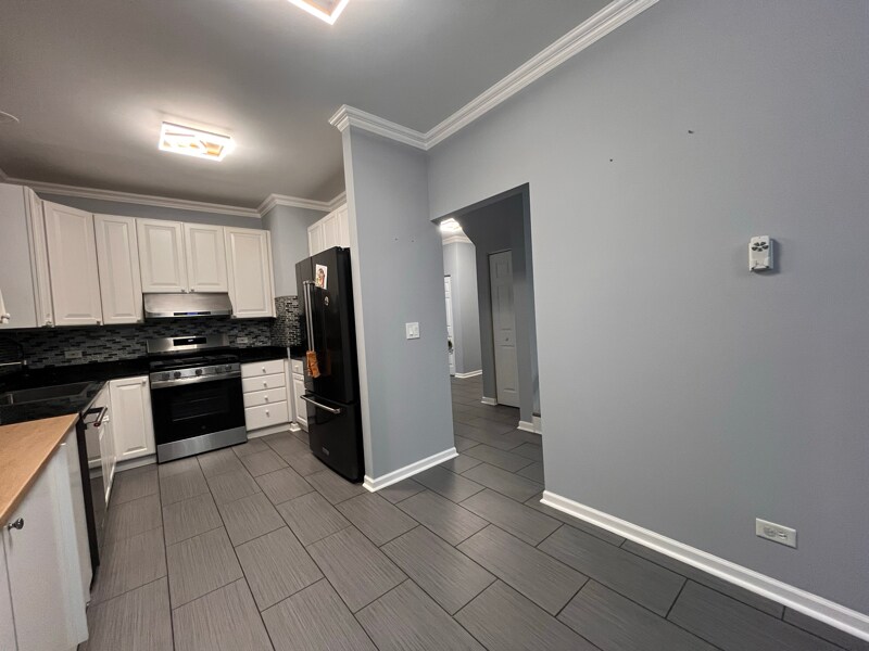 Building Photo - 211 Oxford Ct