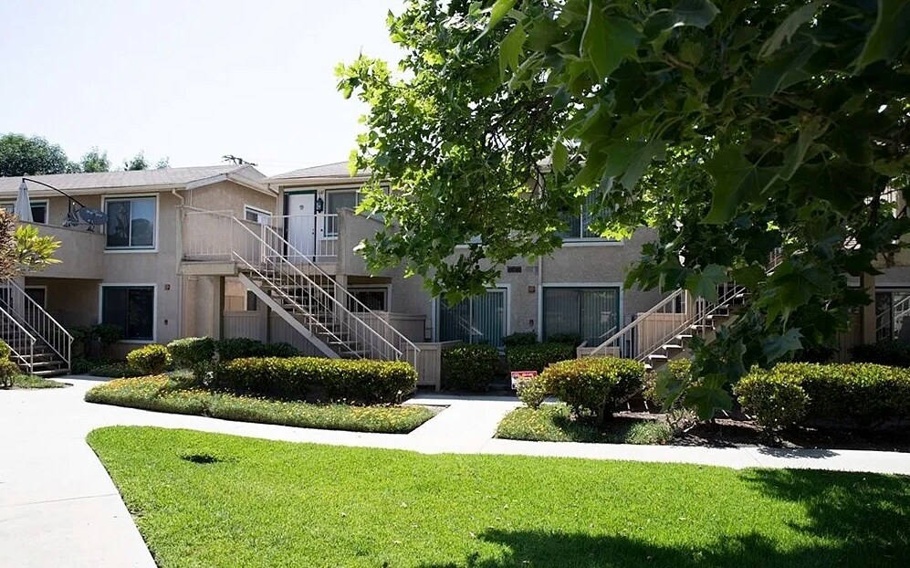 Building Photo - 638 Bridgeport Cir