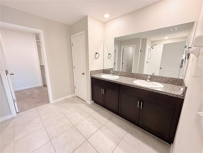 Building Photo - 15610 Charr Island St