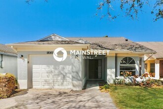 Building Photo - 3 Bedroom Pet-Friendly Home in TAMPA, FL with Main Street Renewal