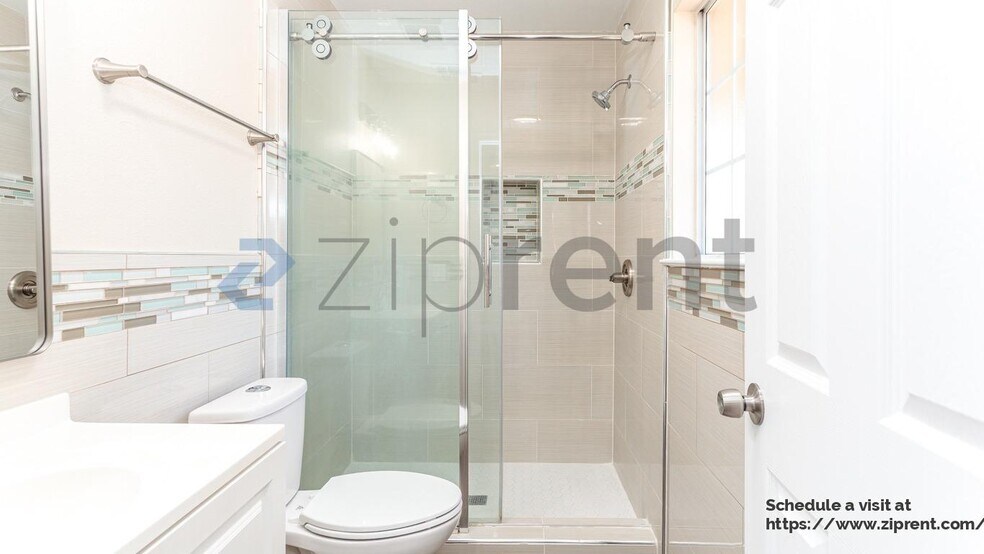 Building Photo - 391 Cll Cabezal