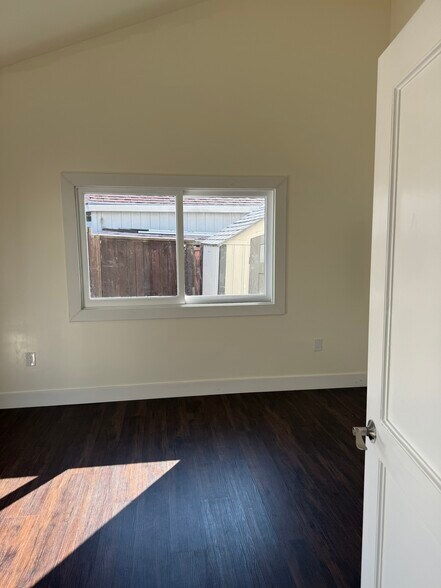 Building Photo - 313 Coronado St