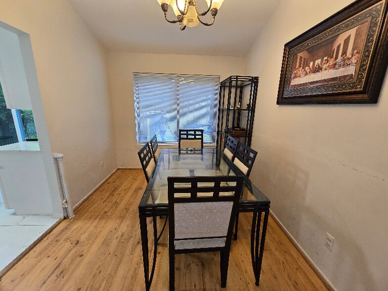 Building Photo - 19517 Tiber Ct