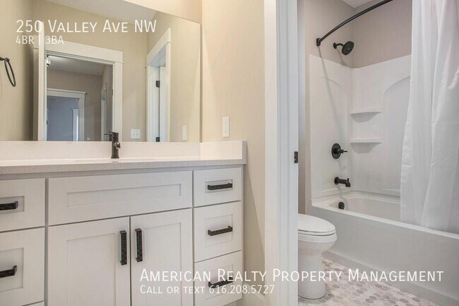 Building Photo - 250 Valley Ave NW