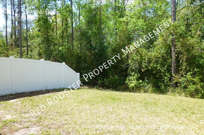 Building Photo - 412 Servia Dr