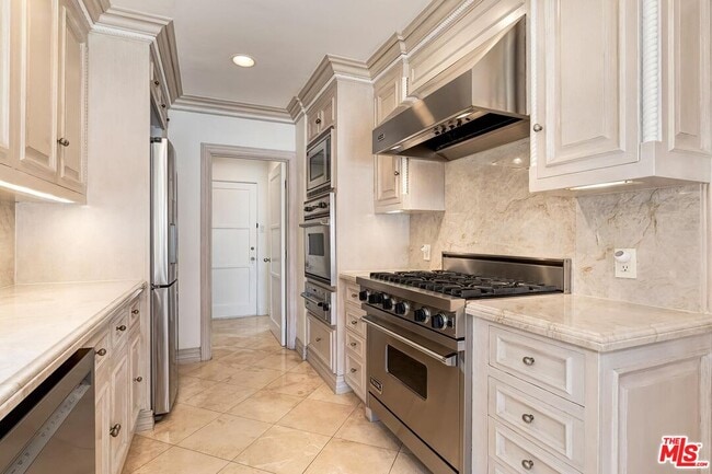 Building Photo - 1511 Pandora Ave