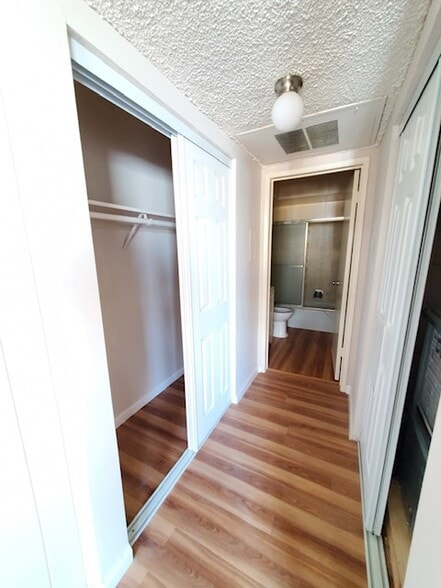 Building Photo - 505 S Lafayette Park Pl
