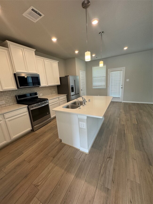 Building Photo - 18528 Meadow Point Ln