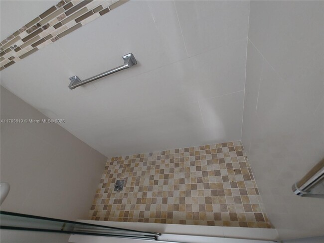 Building Photo - 1137 NW 128th Pl