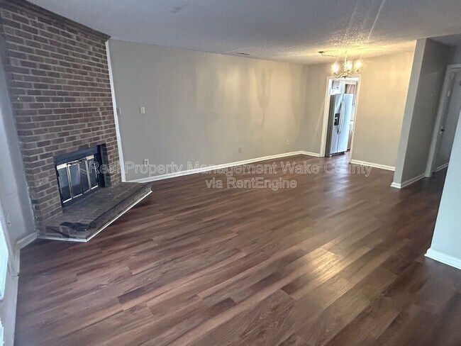 Building Photo - 1410 Kent Rd