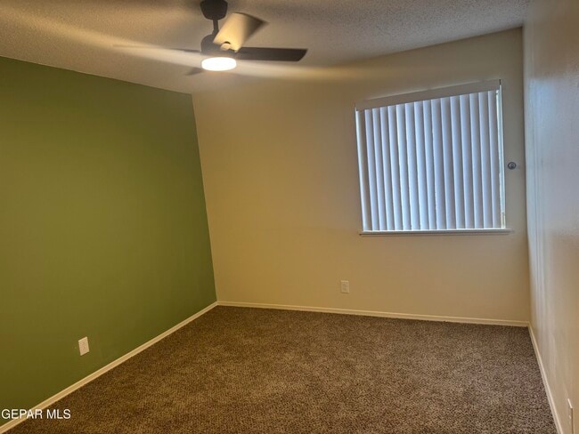 Building Photo - 8800 Sampson Ct