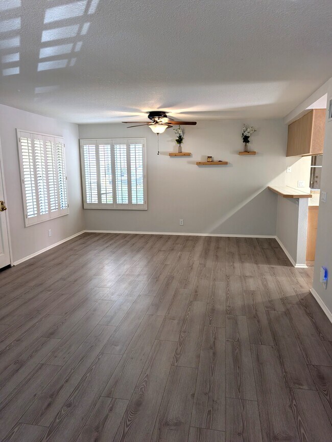 Building Photo - 22649 Copper Hill Dr