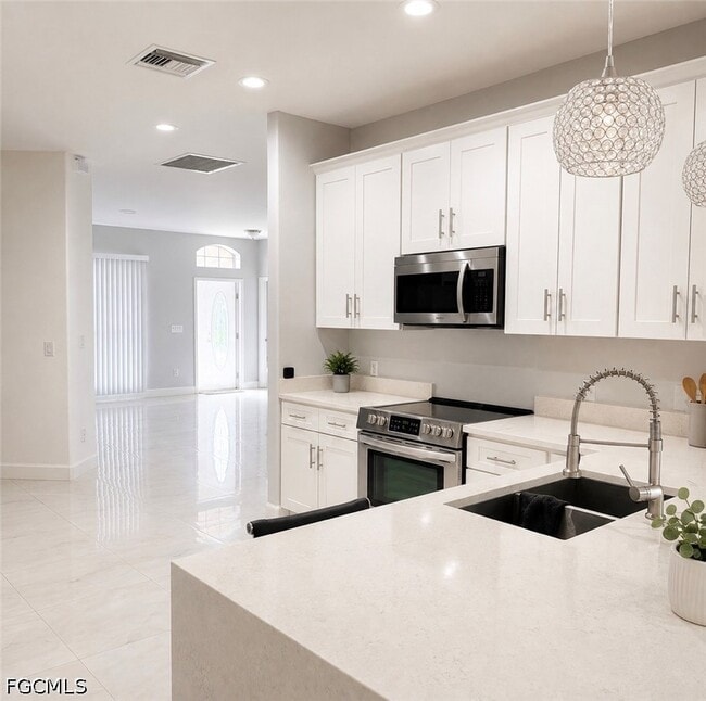 Building Photo - 9561 Blue Stone Cir