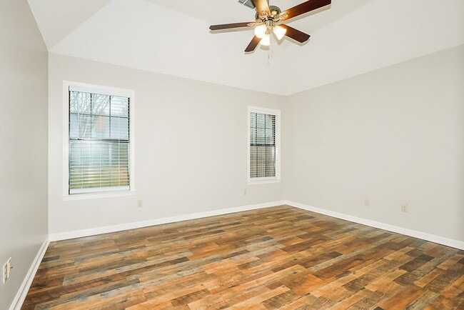 Building Photo - 3780 Westridge Cove