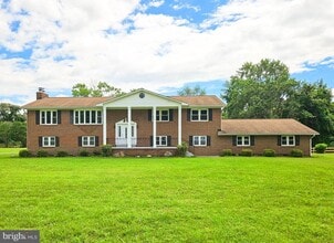 Building Photo - 5084 Sands Rd