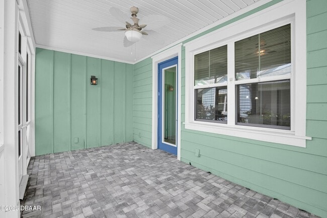 Building Photo - 512 Landshark Blvd