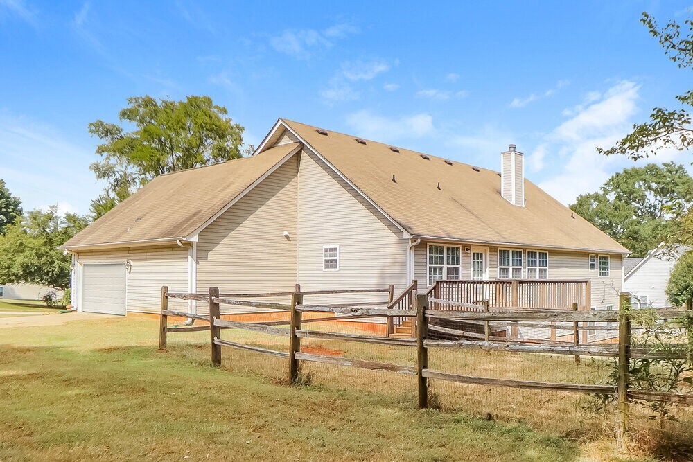 Building Photo - 44 Creek View Ct