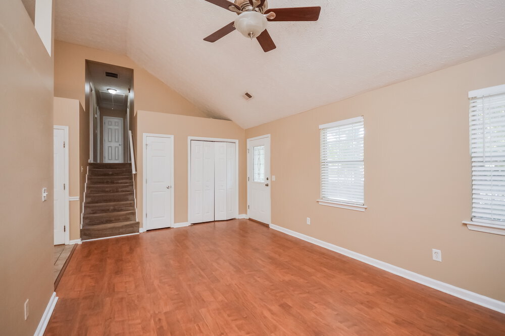 Building Photo - 130 Branchwood Dr