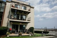 Building Photo - 463 Ocean Blvd