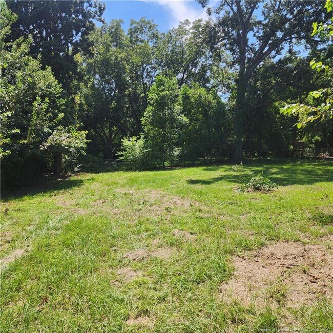 Building Photo - 6417 Morganton Rd