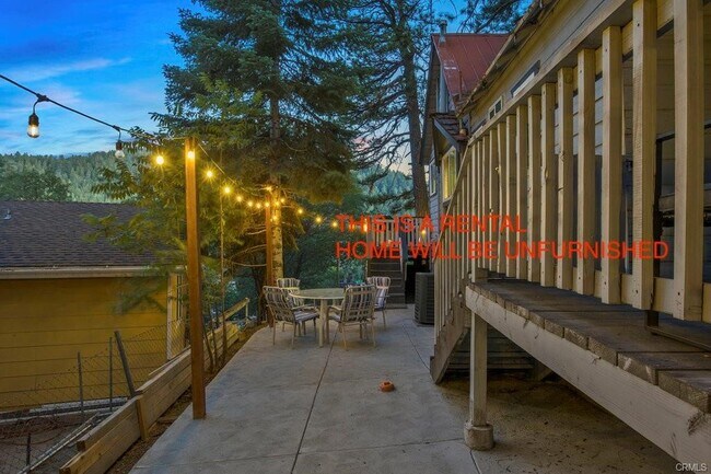 Building Photo - 23882 Springwater Rd