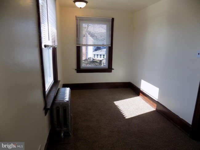 Building Photo - 53 Sunset Ave