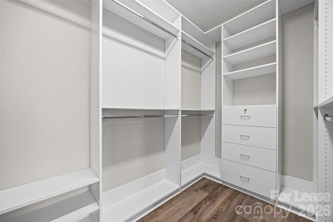 Building Photo - 414 Sandbar Pt