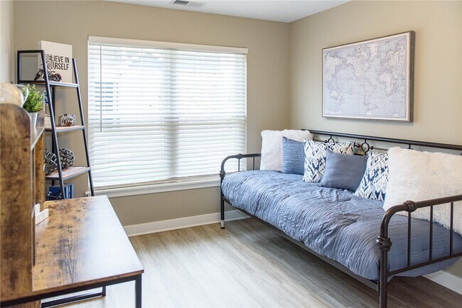 Building Photo - 1282 Lehigh Station Rd