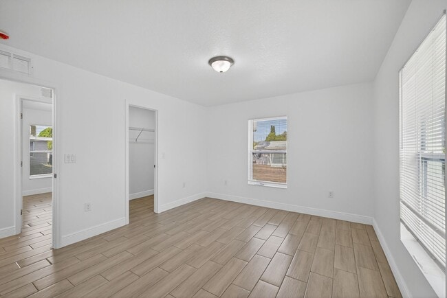 Building Photo - 3 Bed Home for Rent!