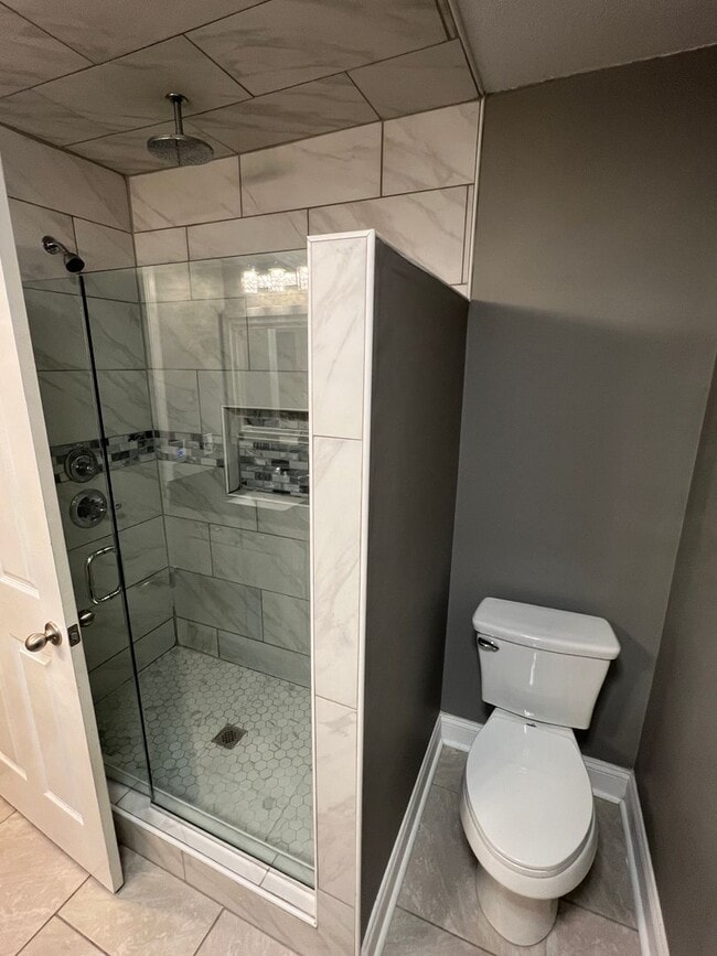 Building Photo - Available April!