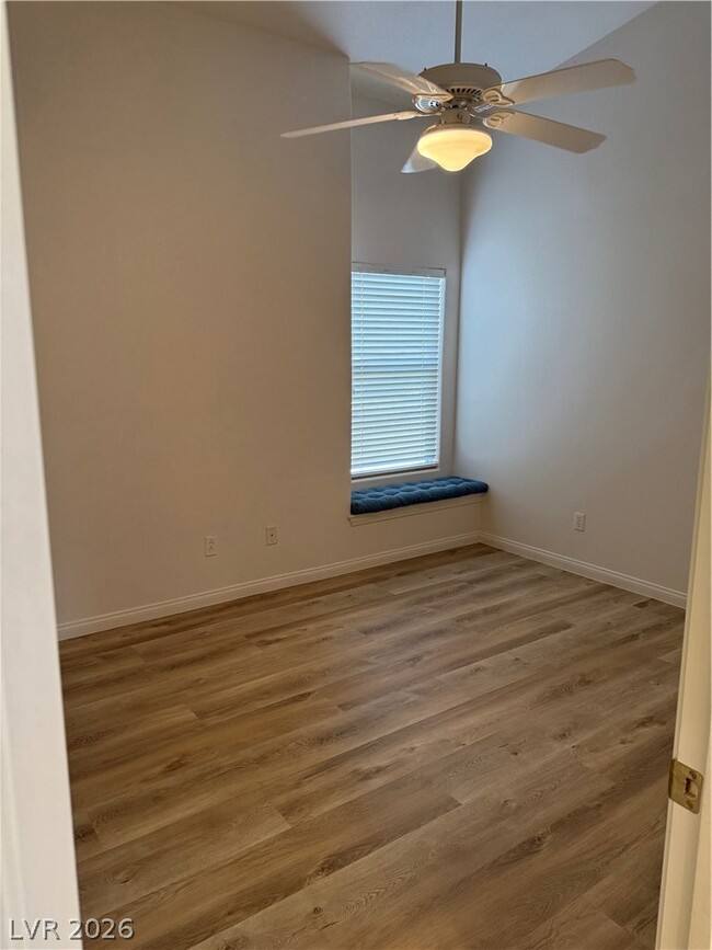 Building Photo - 7837 Morning Flower Ln