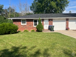 Building Photo - 1055 Outward Ave