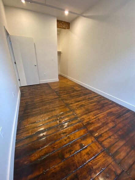 Building Photo - 791 Tremont St