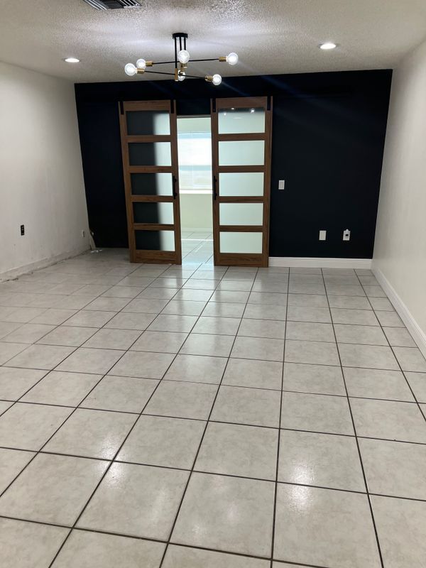 Building Photo - 1514 Clearlake Rd