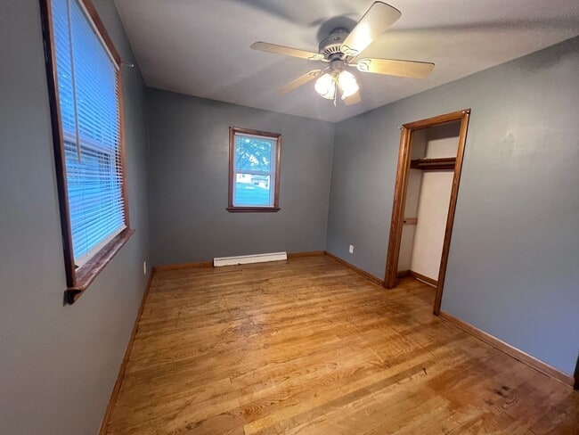 Building Photo - Byron Center Schools - Ranch Style Home!