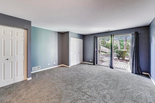 Building Photo - 534 River Front Cir