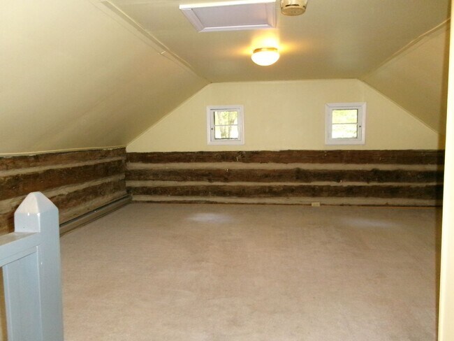 Building Photo - FOR RENT-Rustic log cabin home for RENT in...