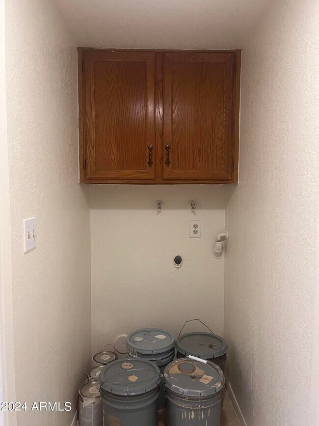 Building Photo - 13037 N 51st Dr