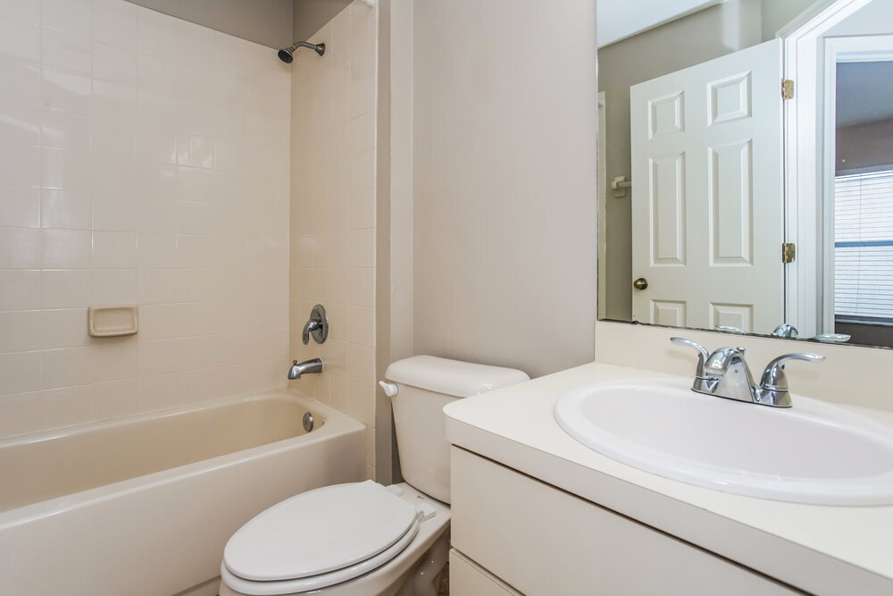 Building Photo - 7554 Oxford Garden Cir