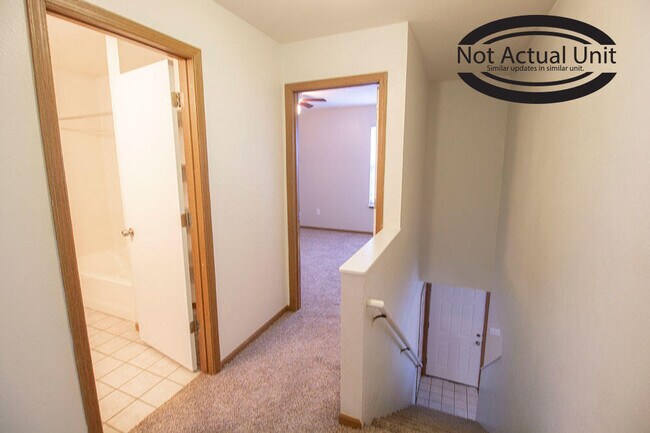 Building Photo - 1505 Native Dancer Ct