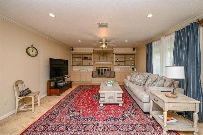 Building Photo - 11503 Briar Rose Dr