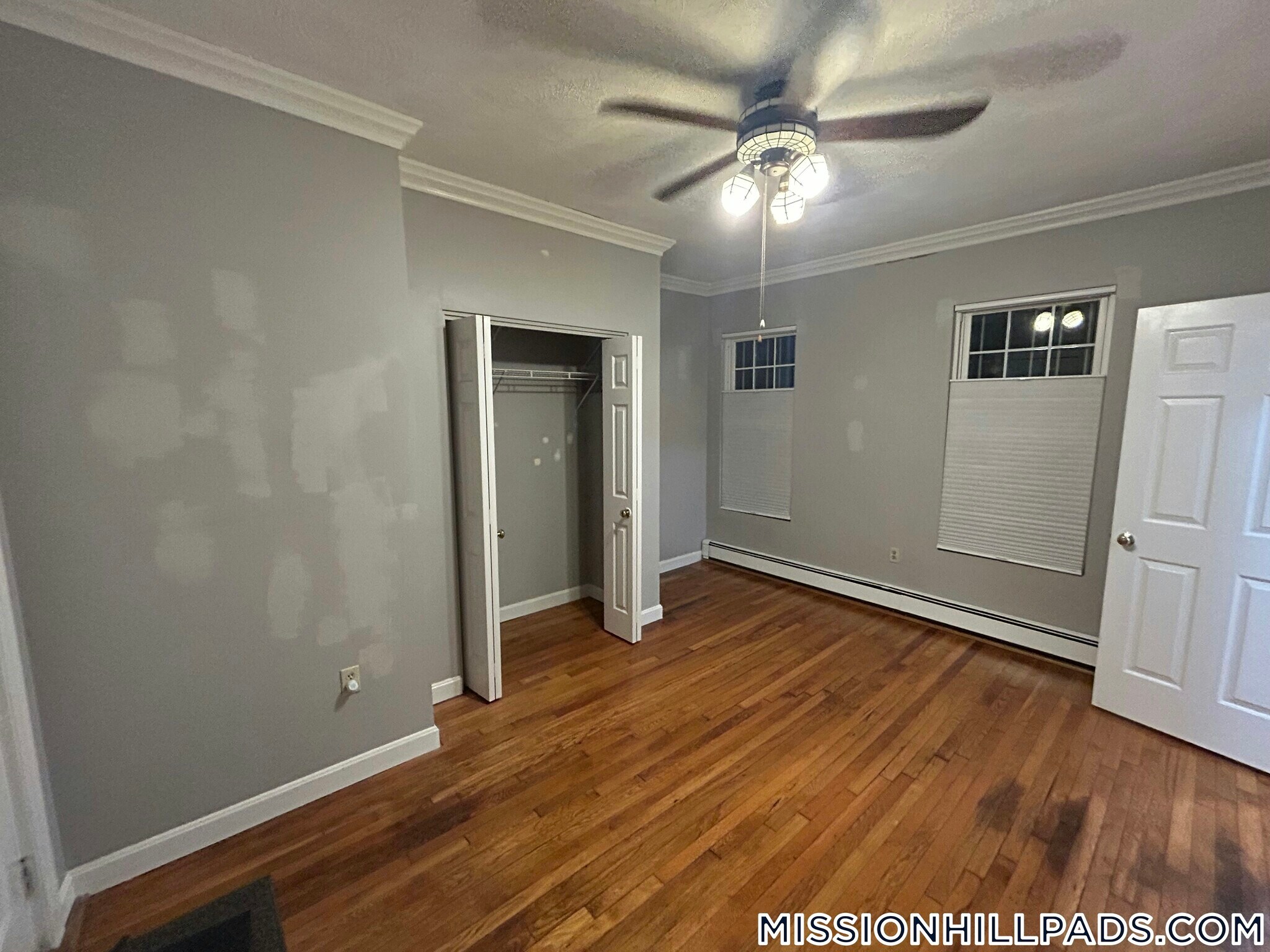 Building Photo - 120 Highland St