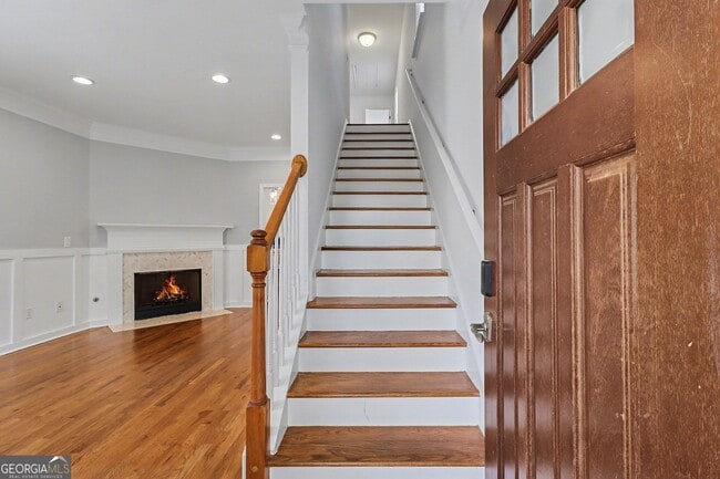 Building Photo - 179 Little St SE