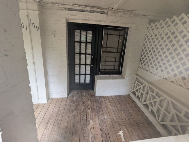 Interior Photo - Ponce Properties